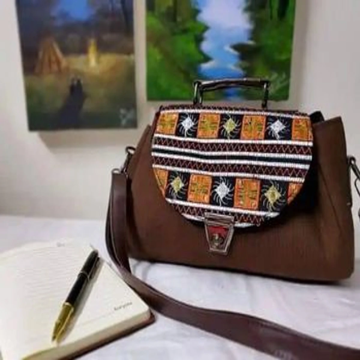 Gujrati Stylish & Trendy Ladies Bag