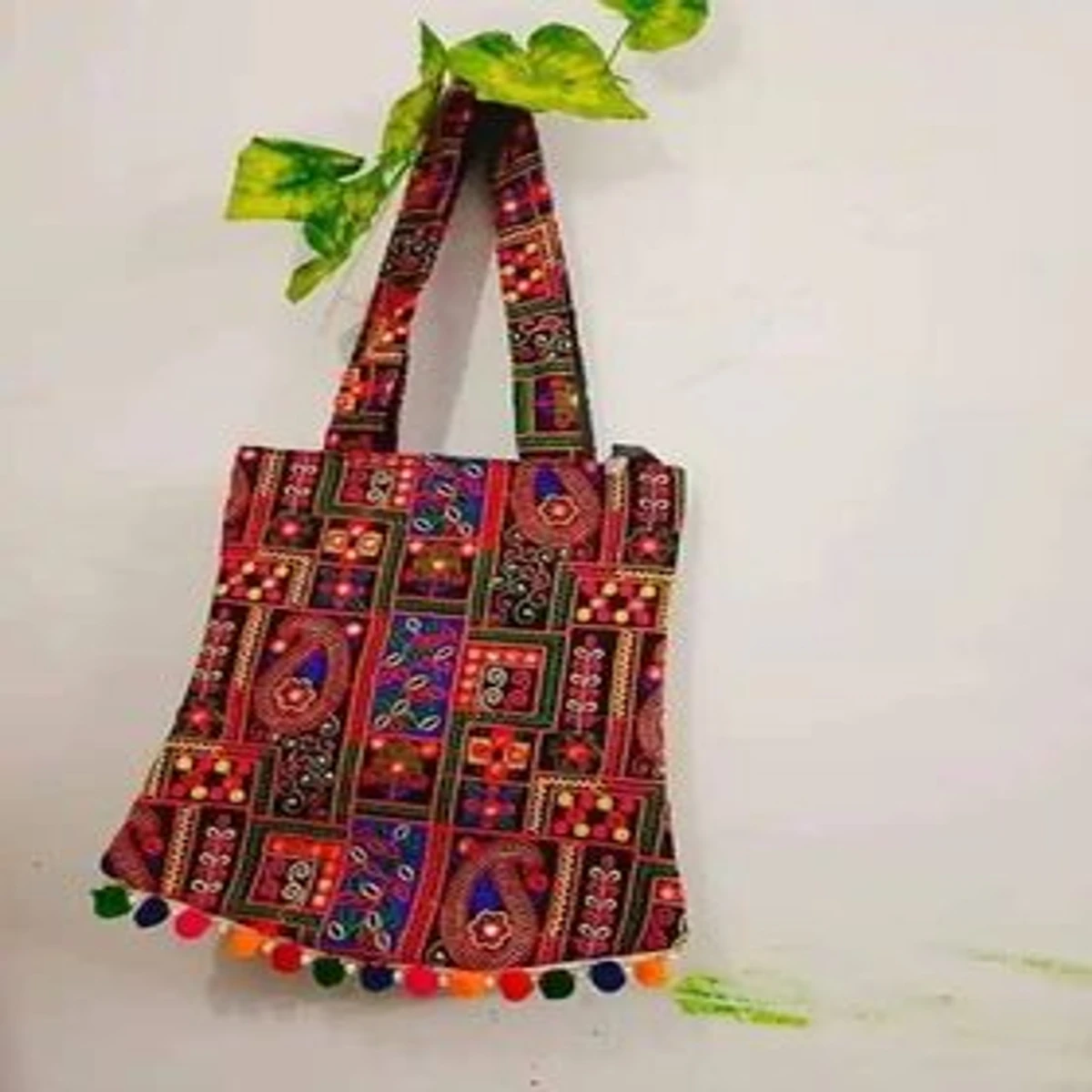 Gujrati Stylish & Trendy Ladies Bag